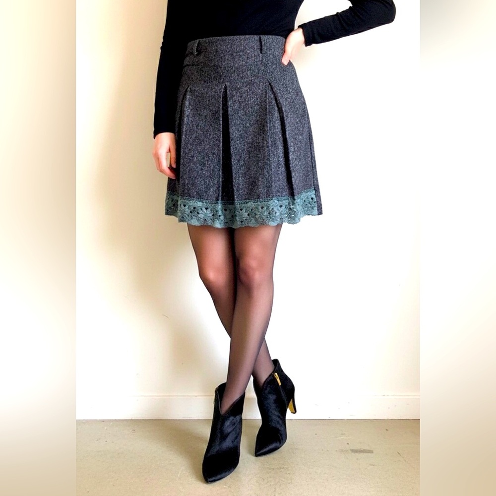 Vintage Rare Marc Jacobs Tweed Schoolgirl Pleated Skirt with Knitted Lace Hem